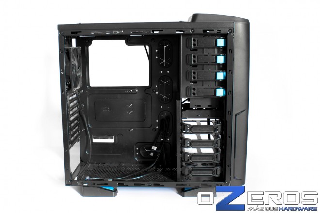 Thermaltake_Chaser_A41-Foto-18