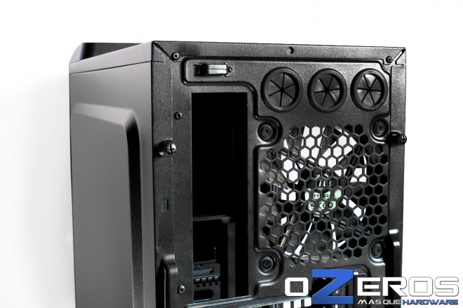 Thermaltake_Chaser_A41-Foto-9