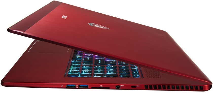 MSI-GS70-2QE-011CZ-Stealth-Pro-Red-Edition-1