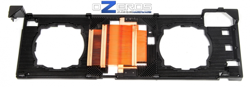 AMD-R9-295X2-13