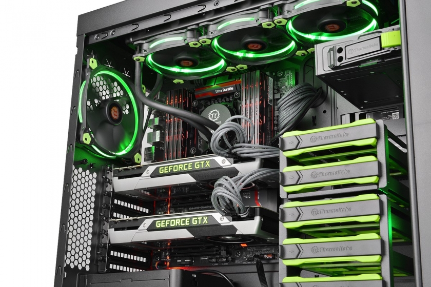Thermaltake Core V51 Riing Edition Window Green Mid-Tower Chassis delivers excellent cooling performance